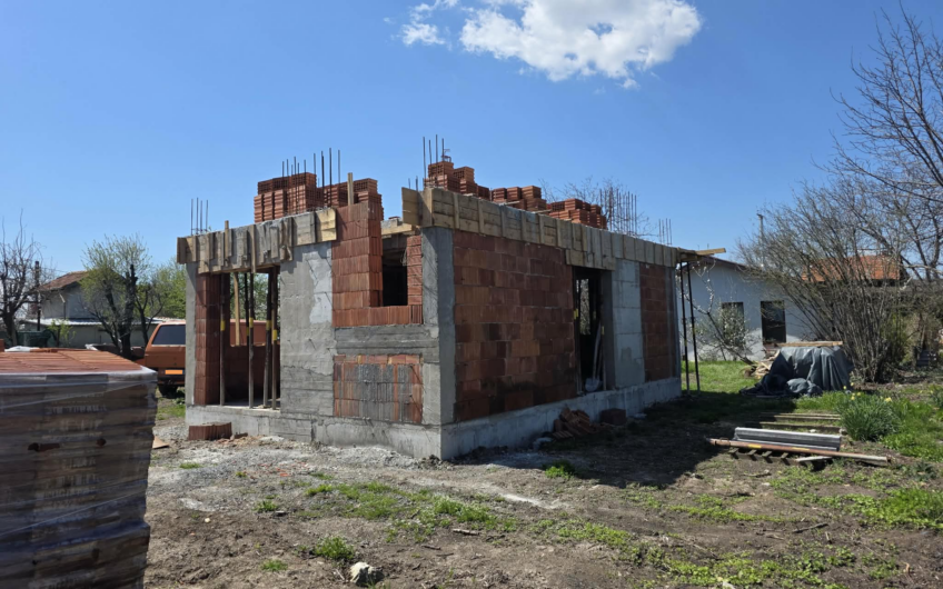 Двуетажна къща – ново строителство във в.з Куба, гр. Хасково