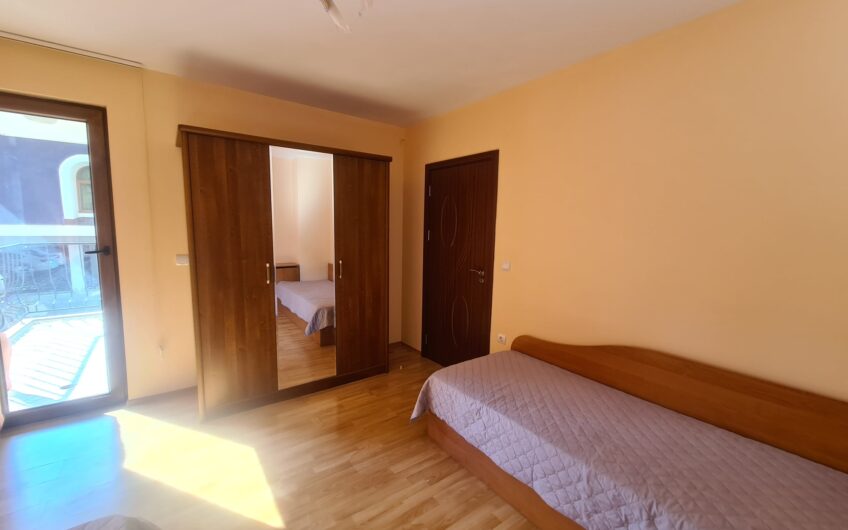 Тристаен апартамент под наем в кв.Овчарски,гр. Хасково