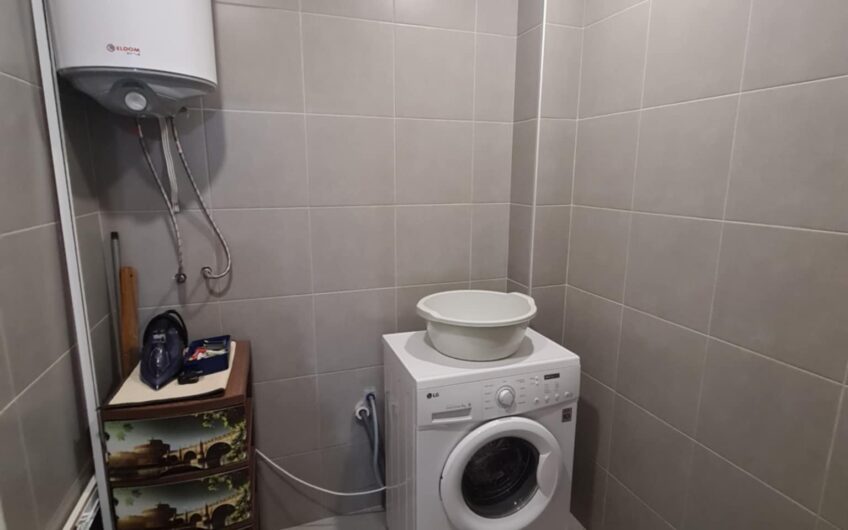 Тристаен апартамент под наем в в Центъра на гр.Хасково