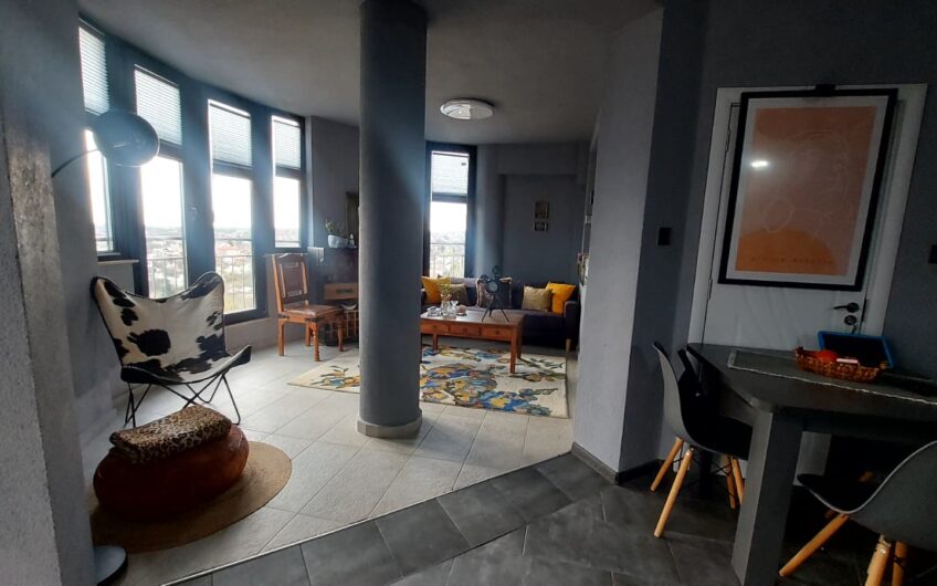 Тристаен обзаведен апартамент в кв. Любен Каравелов, гр. Хасково