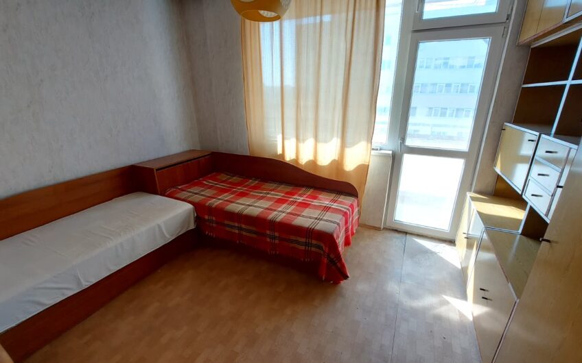 Тристаен апартамент в Центъра на гр.Хасково