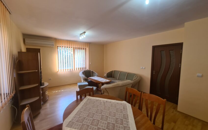 Тристаен апартамент под наем в кв.Овчарски,гр. Хасково