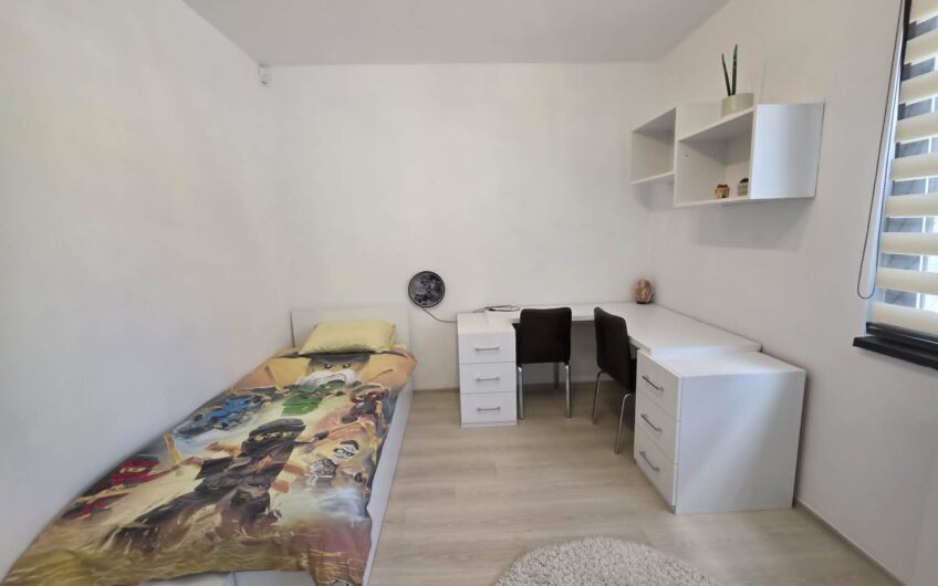 Тристаен апартамент под наем в кв.Каменни,гр.Хасково