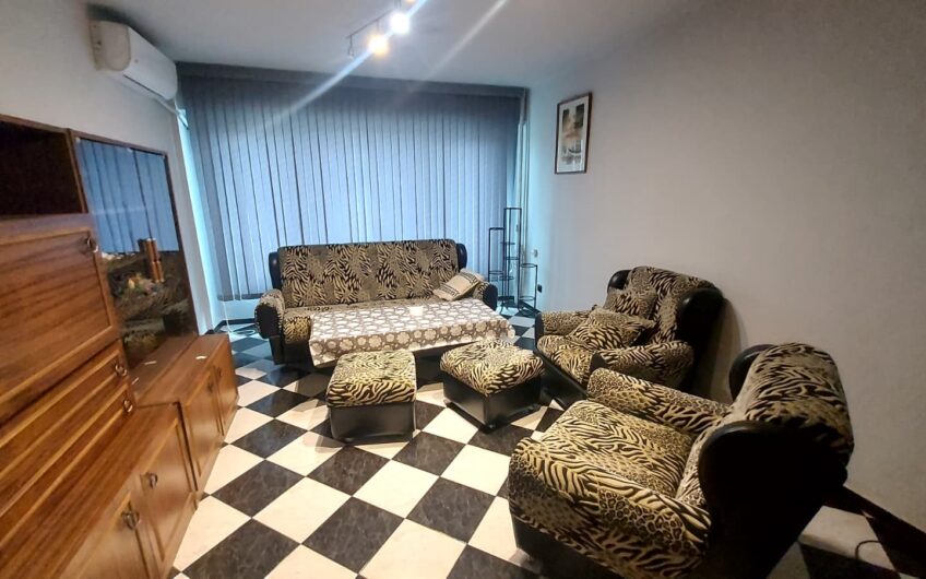 Тристаен апартамент в кв.Македонски,гр.Хасково