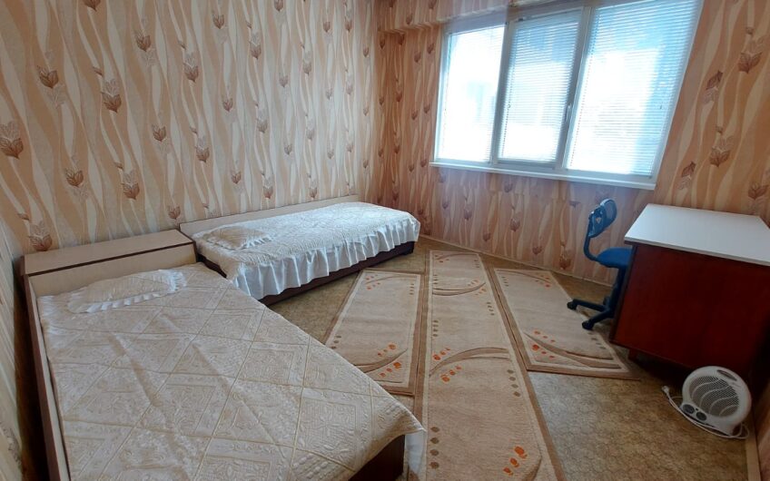 Тристаен апартамент под наем в кв. Любен Каравелов, гр. Хасково